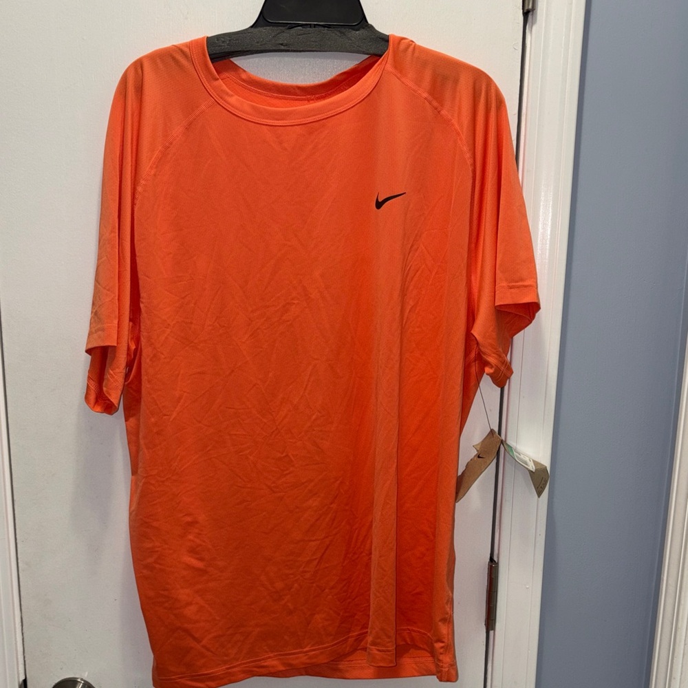 Nike Dri-Fit Men's Vibrant Orange Tee size xl NWT